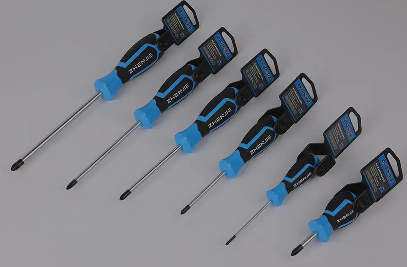 تحليل شامل لمفكك العام الشائع: من الهيكلي إلى الأداء العملي